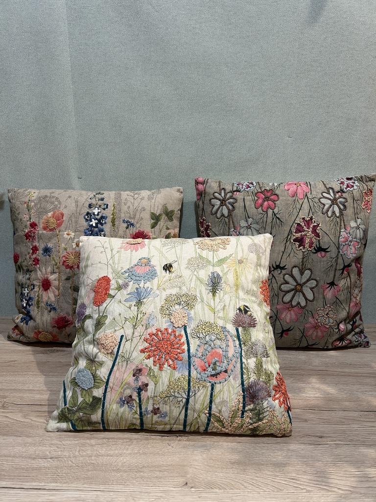 Kissen Blumenmuster lila, 40 x 45 cm mit Füllung
