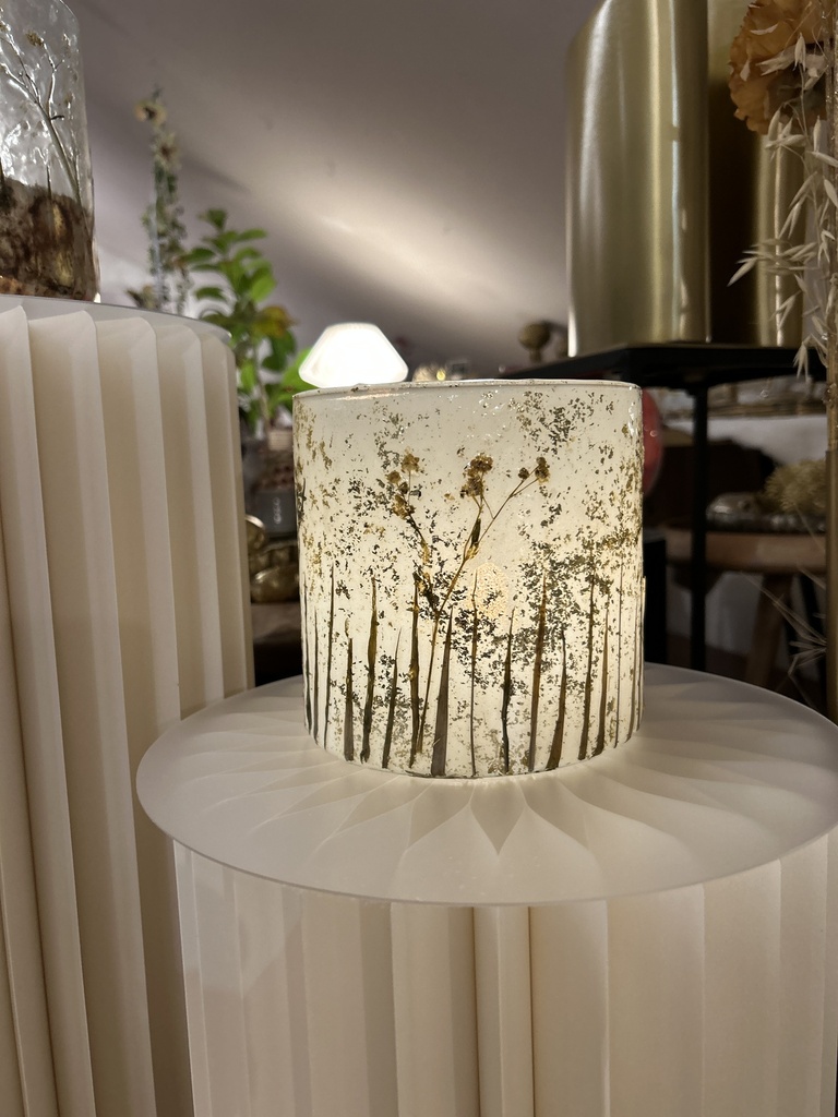 Windlicht mit Trockenblumen