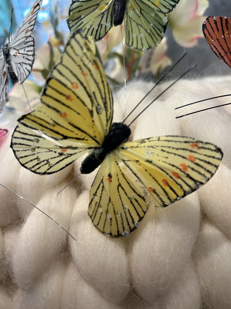 Feder Schmetterling "Flori" am Draht