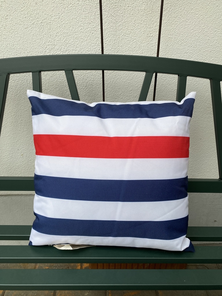 Outdoorkissen (rot-blau gestreift)