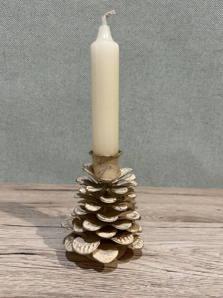 Kerzenhalter Zapfenform
