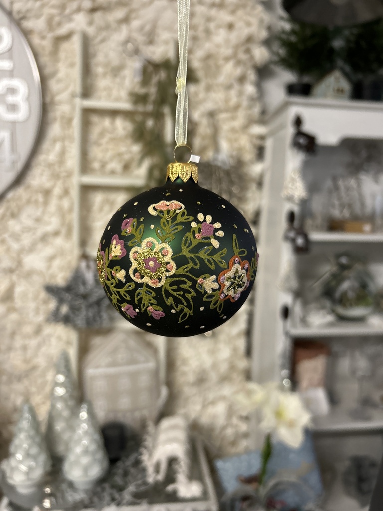 Weihnachtskugel grün Blumenmuster