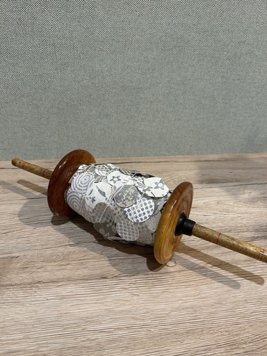 [P0002843] Papiergirlande Spule silber